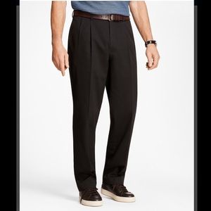 Elliot Fit Stretch Advantage Chino® Pants